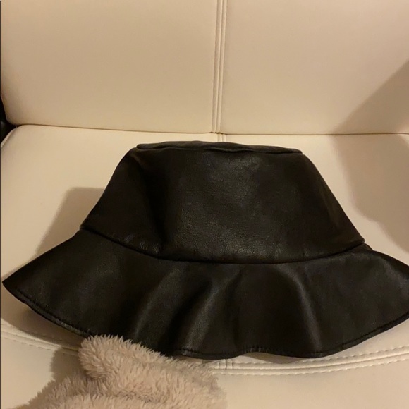 Albus Lumen Leather Bucket Hat main image 2
